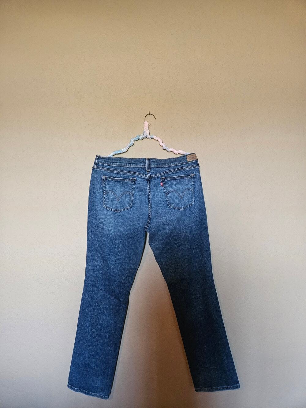 Levi's 505 Straight/ Regular Fit Jeans Size 34x32